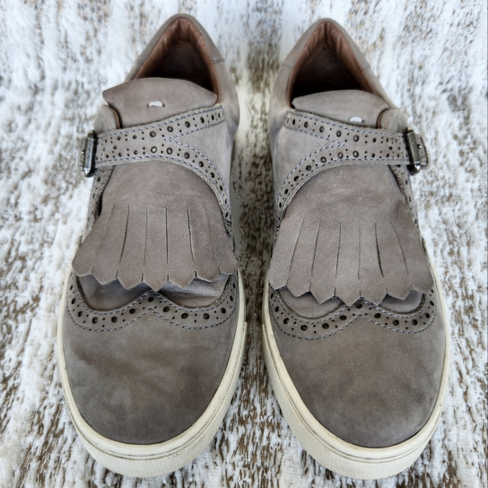 Frye "Gemma Kiltie" Gray Suede Wingtip Fringe Slip On Sneaker | Women's Size 7 - Picture 4 of 11
